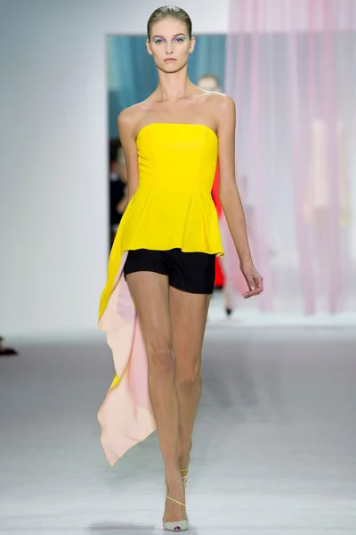Look 34